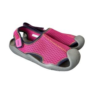 Crocs Swiftwater Sandals Pink Size 3